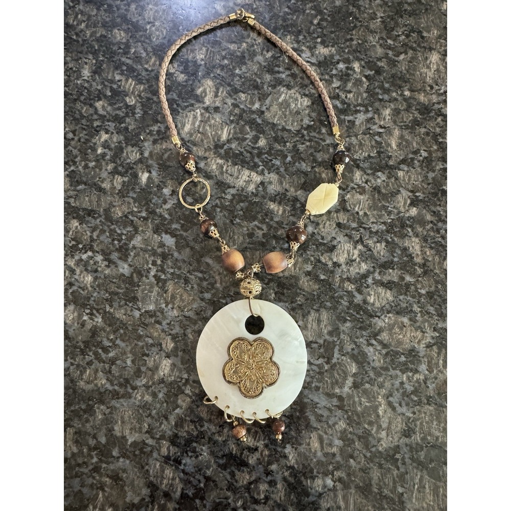 Vintage, Wood, Mother Of‎ Pearl Pendant Bead Necklace, Bone? Antique Jewelry